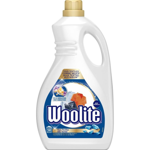 WOOLITE WITH KERATIN LAUNDRY DETERGENT 33 CUPS 1,5lt+33% FREE
